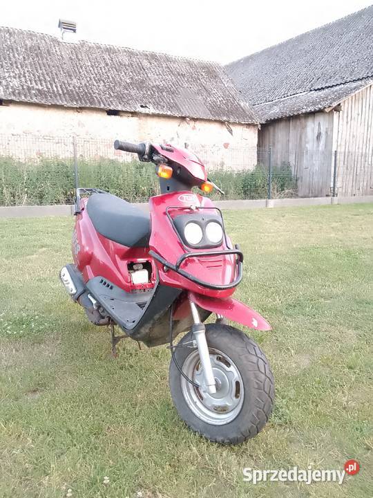 SKUTER TGB FABRYCZNY STAN Rok produkcji 2005 Kolno