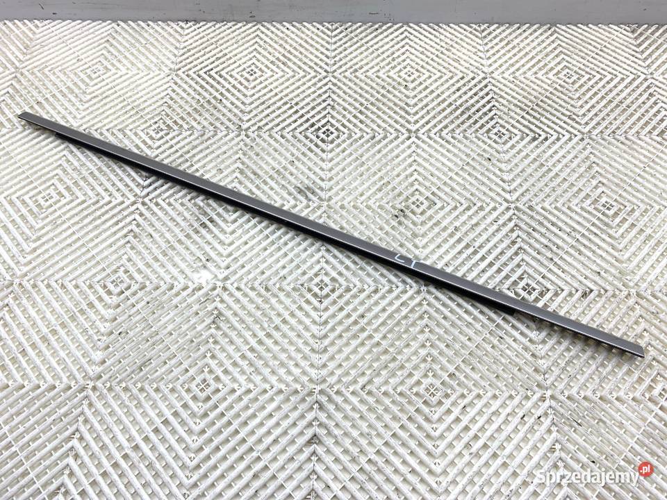 LISTWA ZGARNIAJĄCA TYŁ LEWA CHRYSLER PACIFICA