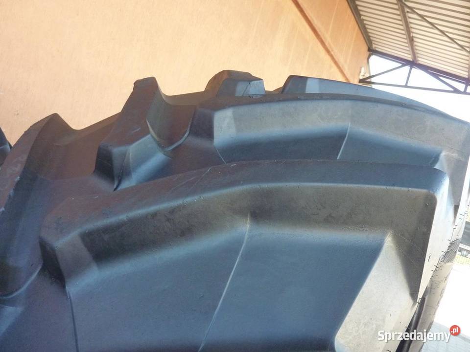 Opona używana rolnicza 90060R42 TRELLEBORG TM900 42cale Zaścianki