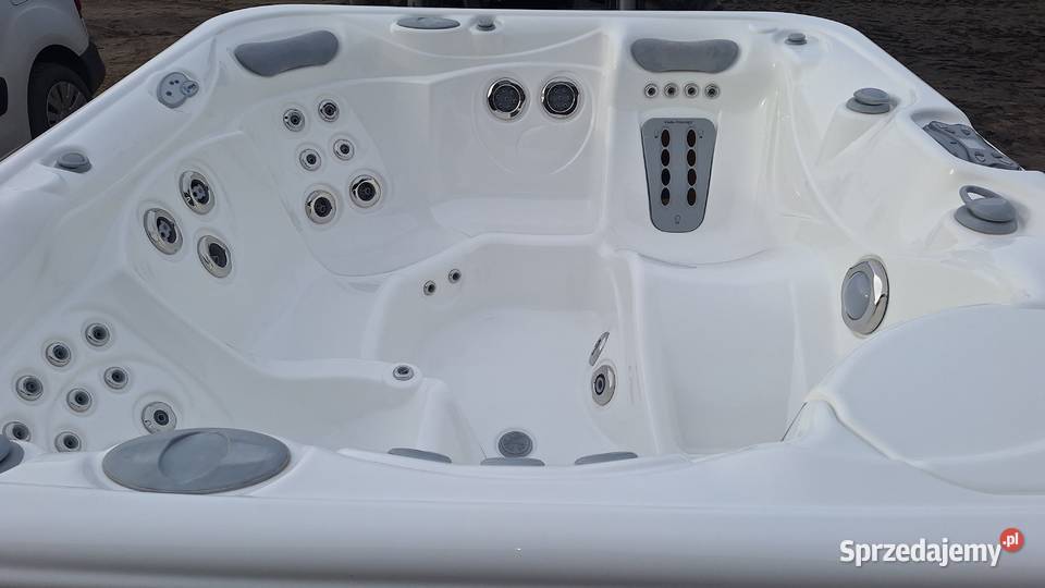 Jacuzzi ogrodowe całoroczne Hotspring Envoy mazowieckie Warszawa