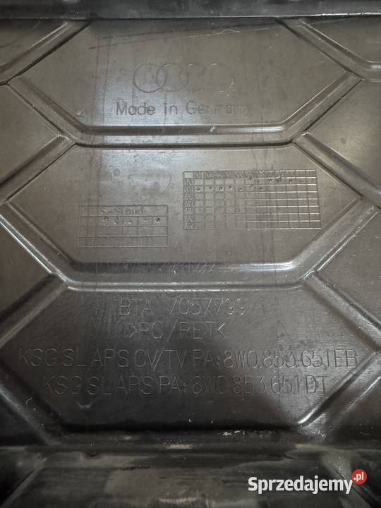 Grill atrapa na przód do Audi A4 b9 sline