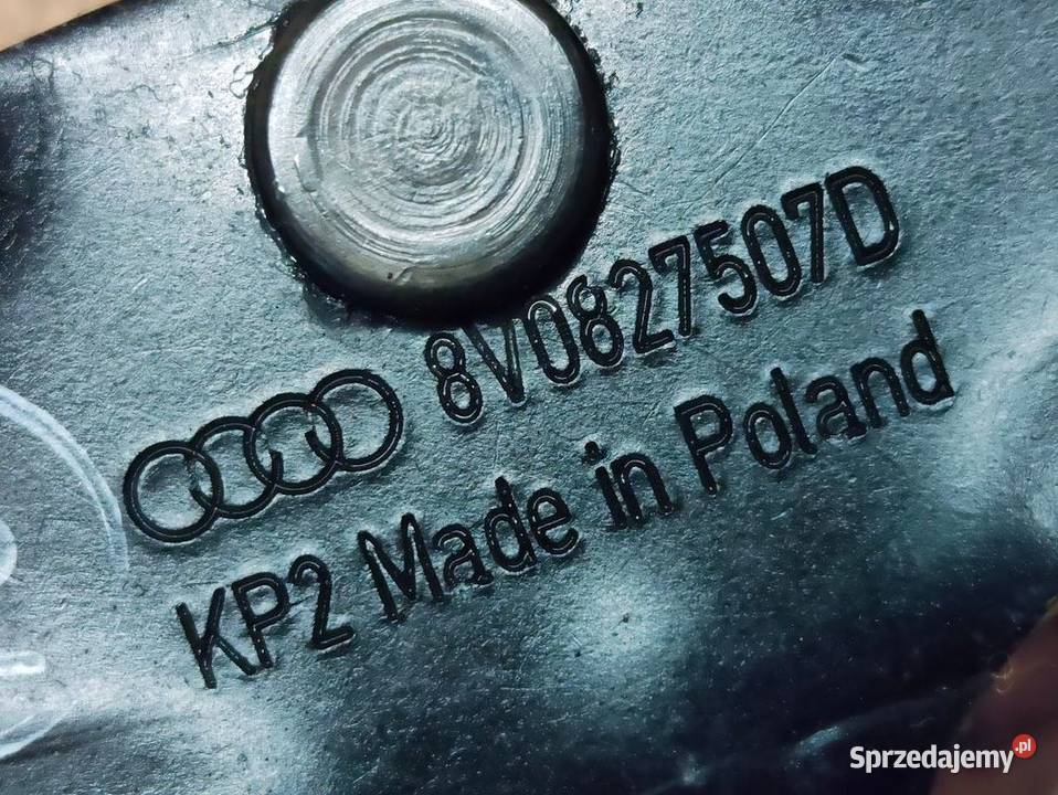 Rygiel Klapy Bagażnika Seat Leon III Kombi