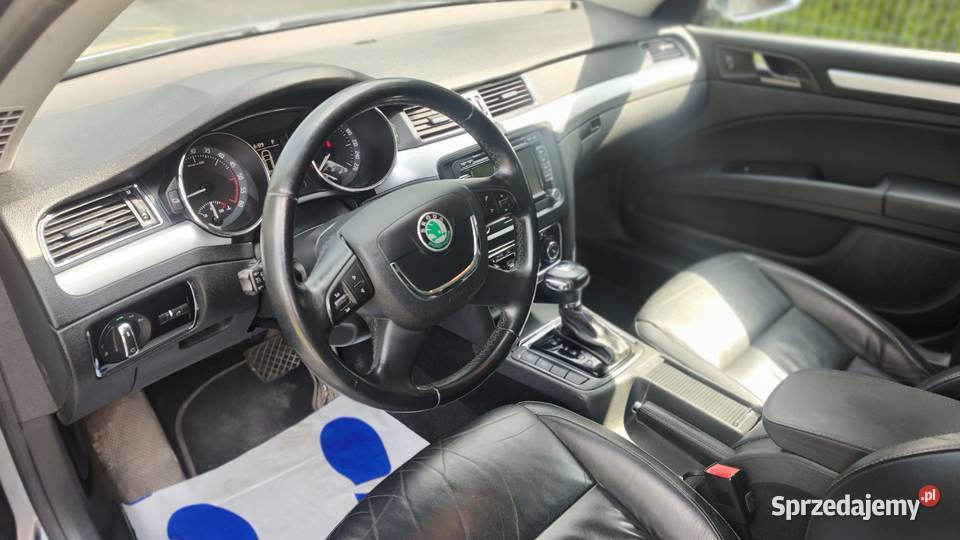 Skoda Superb kombi 20 TDI DSG 2011 moc 170 elektrycznie ustawiane fotele Zabrze