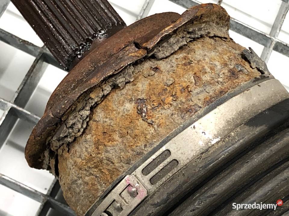 PÓŁOŚ PRAWY TYŁ MERCEDES W639 22 95 Bus PRZEGUB osobowe