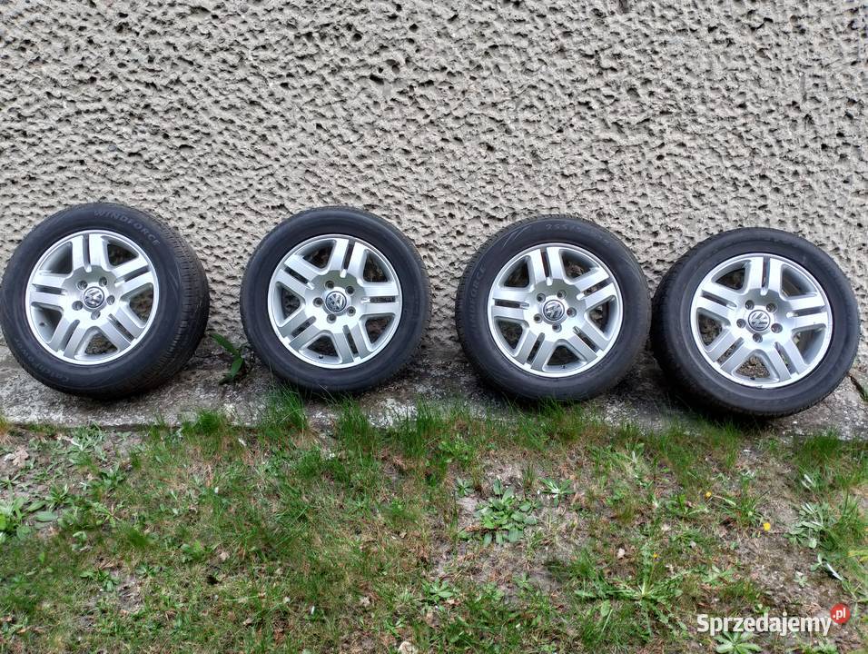Felgi 18 VW Touareg 5x130 8J ET57 aluminiowe Samochodowe
