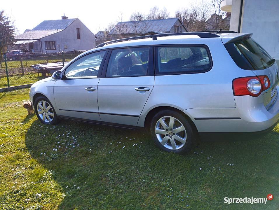 Mam do sprzedania VW passat stan techniczny b welurowa tapicerka Dobrzechów