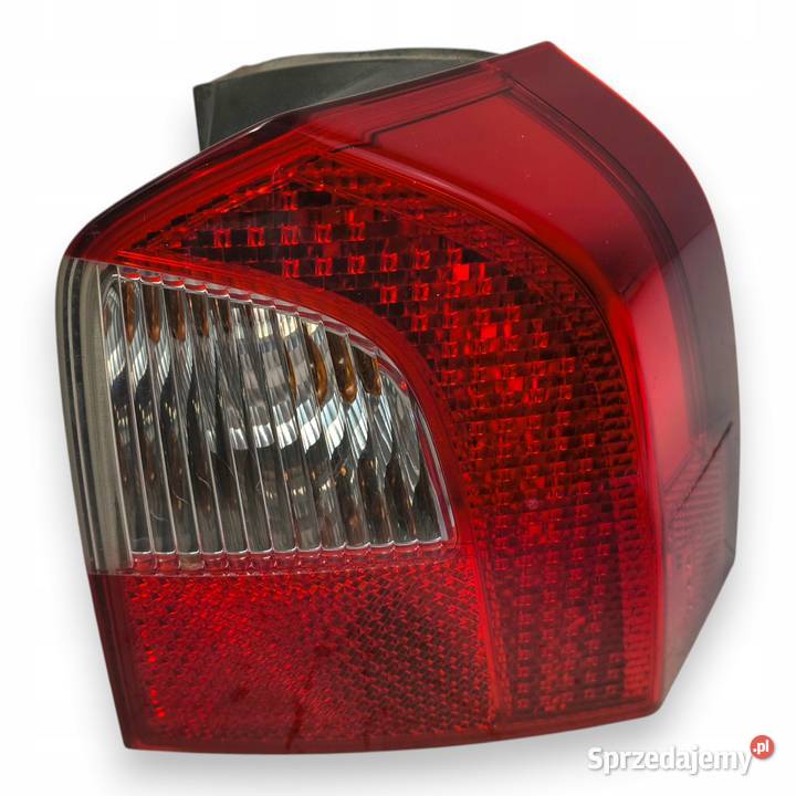 LAMPA PRAWA Volvo V70 III XC70 20072013 tylna Chełm