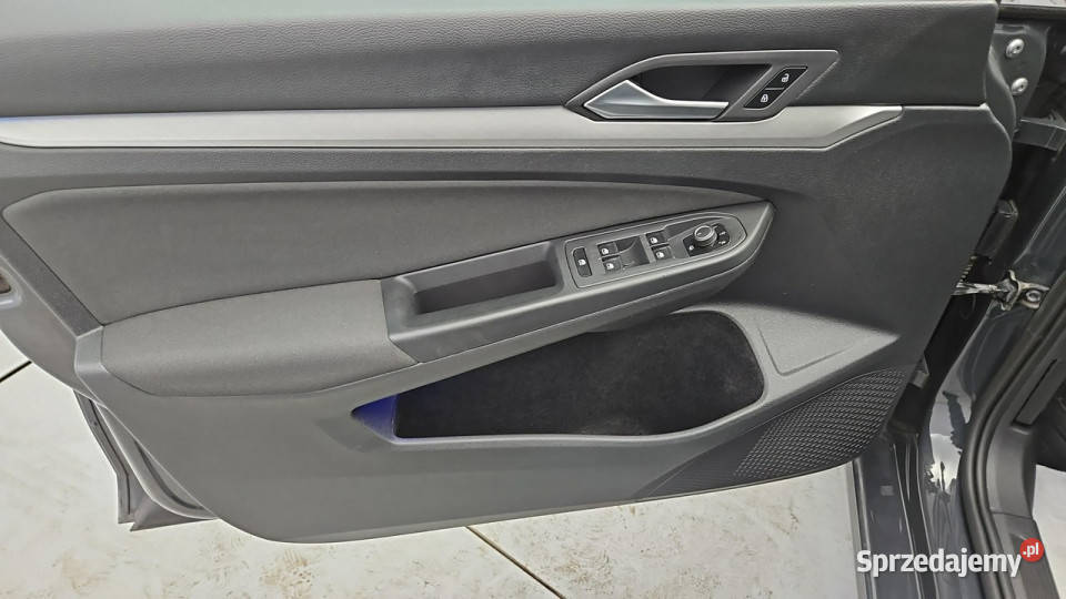 Volkswagen Golf VIII 20 TDI Life Z Polskiego isofix Warszawa