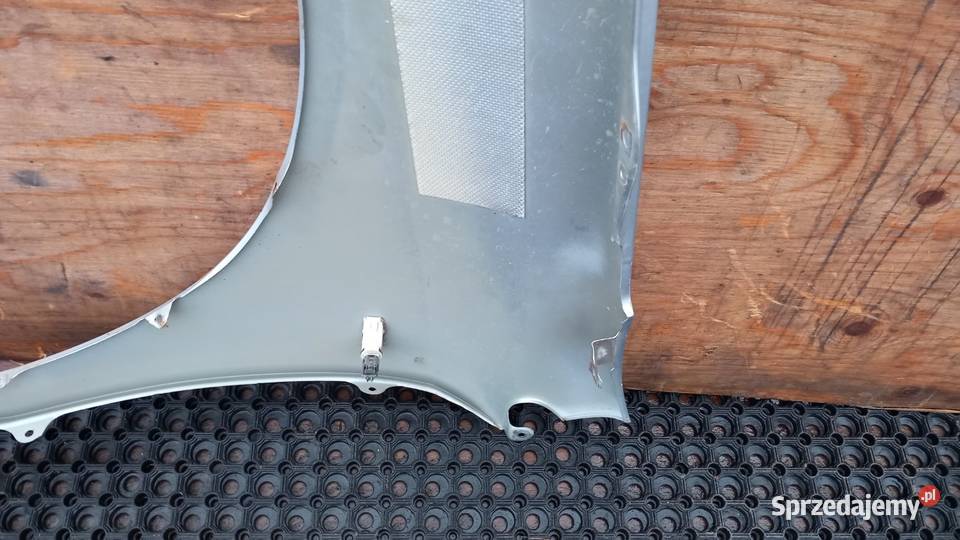 HONDA CIVIC VII HB BŁOTNIK PRZÓD PRAWY NH623M osobowe wielkopolskie Zbierkowo
