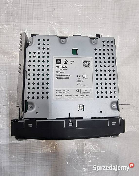 Radio z odtwarzaczem CD Opel CORSA E 39012675 sprzedam