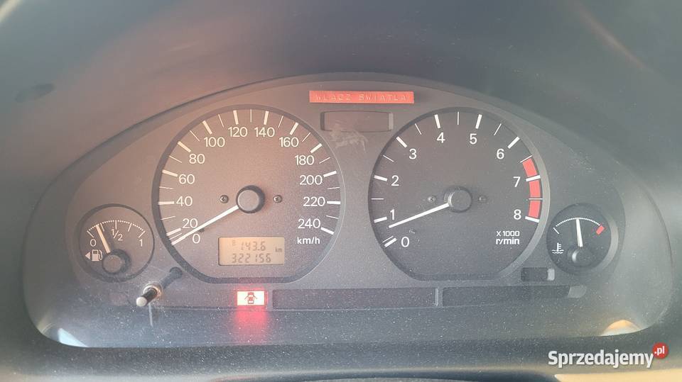 Mitsubishi Carisma zamiana lpg klimatyzacja hak nieuszkodzony Pabianice