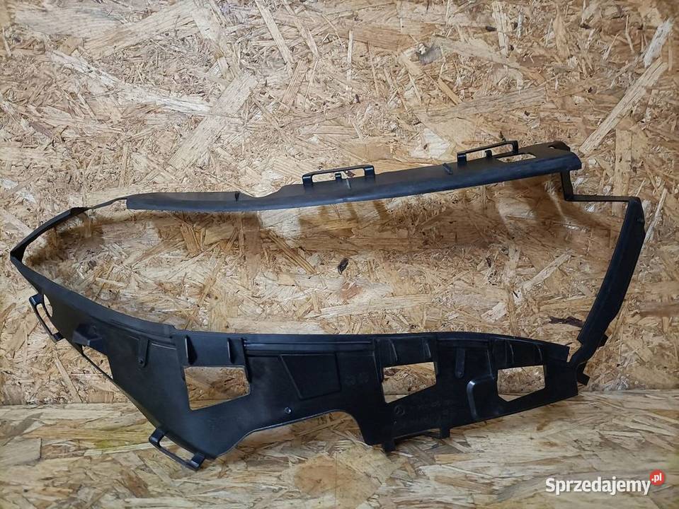MERCEDES EQB 22 USZCZELKA LAMPY PRAWY PRZÓD