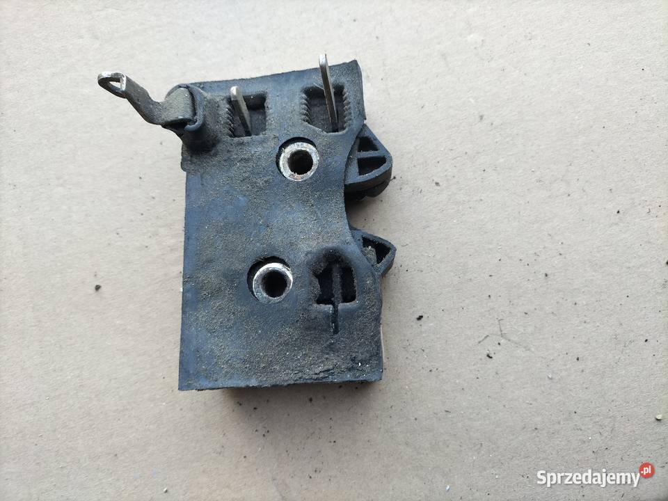 Audi 80 B4 ZAMEK DRZWI PRAWY PRZÓD Zamki, wkładki i kluczyki Kamień-Kolonia