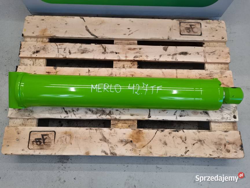 Merlo 427 TF Siłownik ramienia Wilkowo