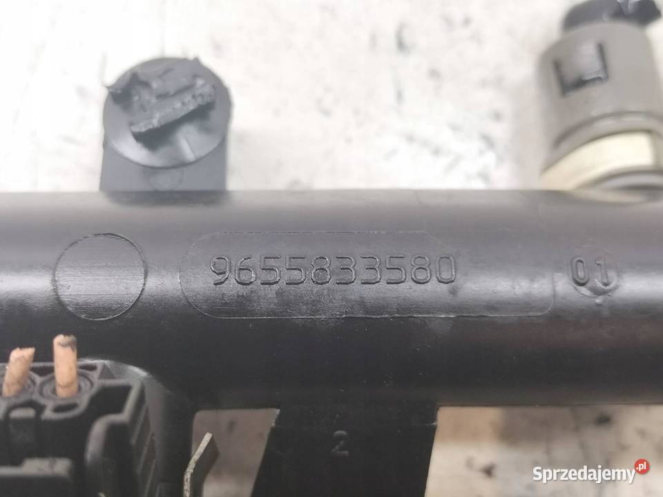 LISTWA WTRYSKOWA 9655833580 11 8V Citroen C2 I