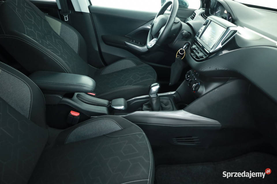 Peugeot 2008 12 PureTech 1199cm3 Piaseczno