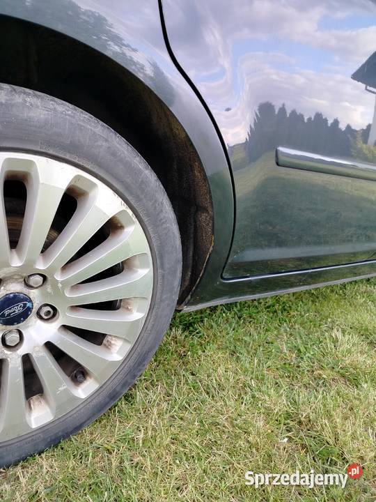 Ford C samochód osobowy hak Wilków