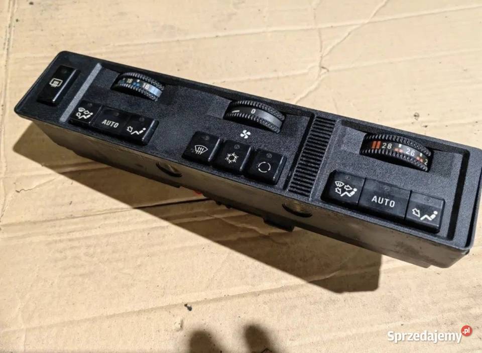 Panel sterowania nawiewu klimatyzacji BMW E32