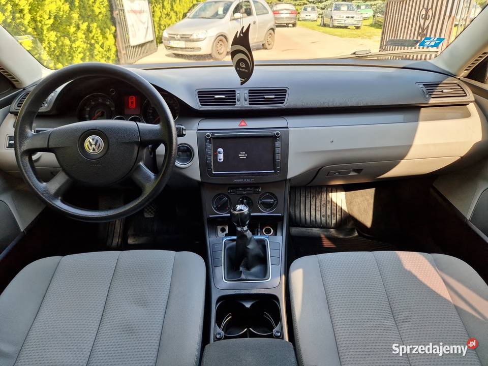 Volkswagen Passat B6 16 benzyna Sedan stan Bydgoszcz