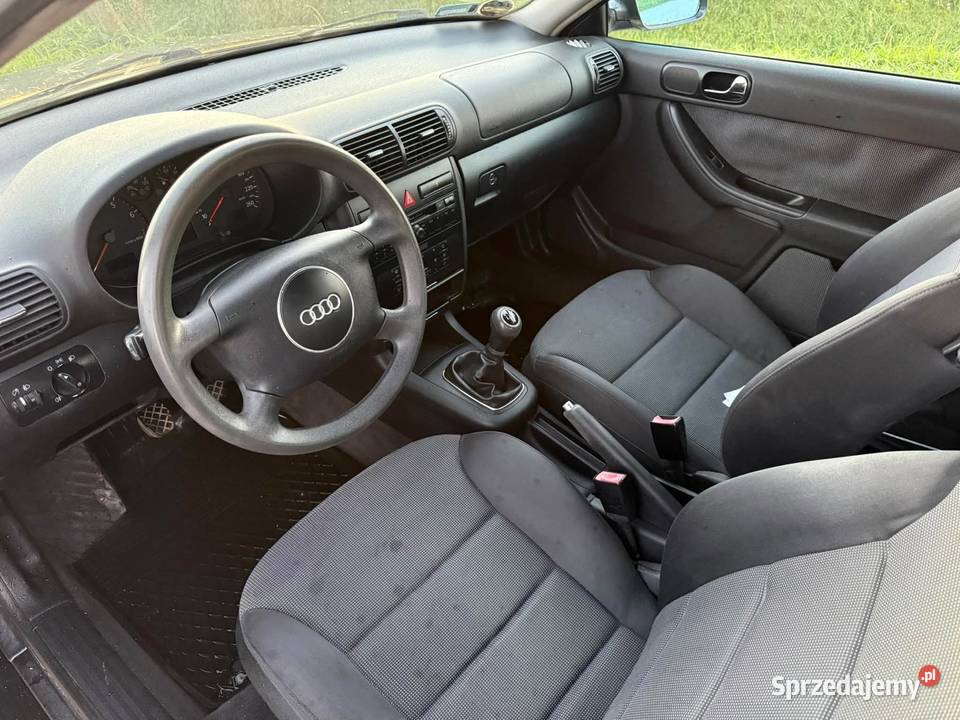AUDI A3 16 Benzyna Opłaty na 2002r Dębica sprzedam