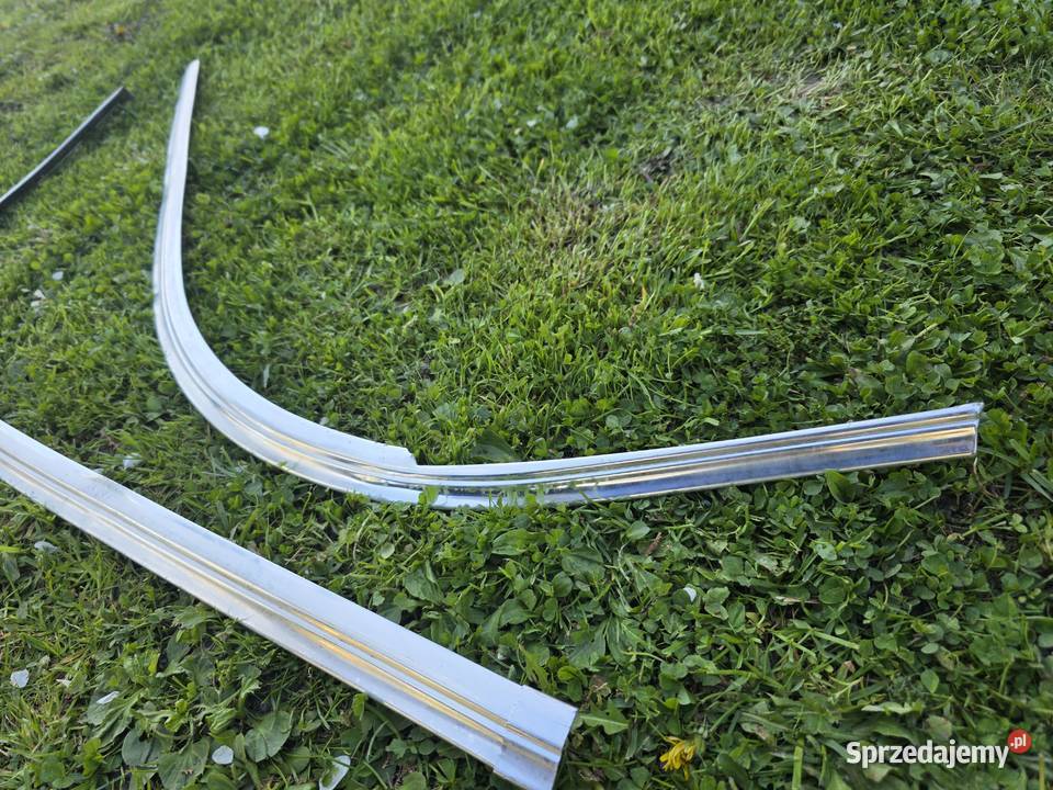 Listwa Dolna Szyby Tylnej Mercedes W108 Rok produkcji 1971 Skawina sprzedam