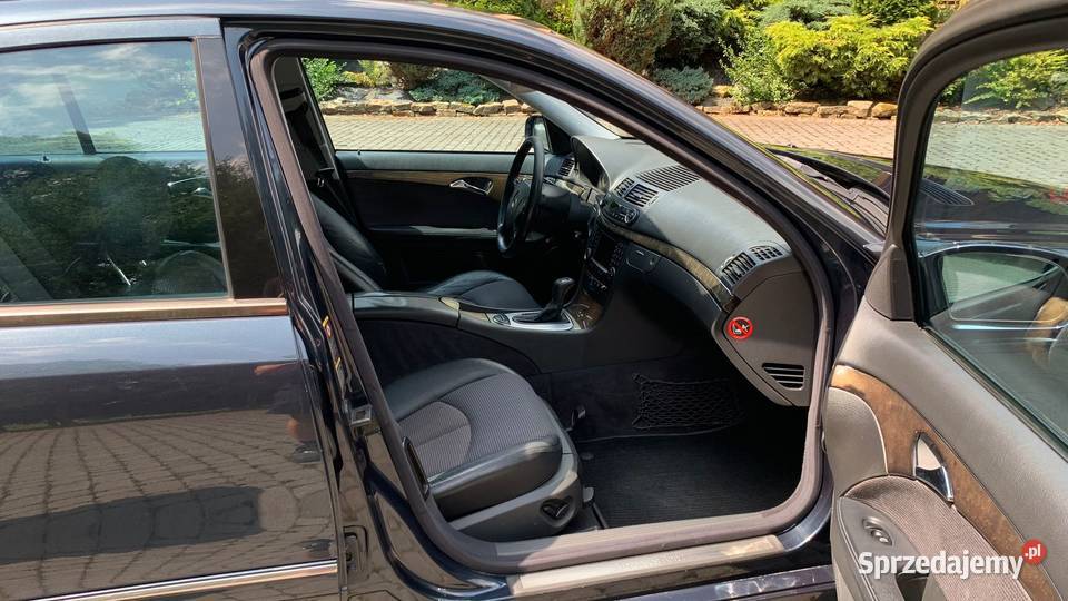 Mercedes Benz Klasa E W211 27CDI automatyczna Klasa E Mercedes-Benz Humniska