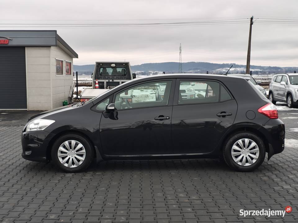 Toyota Auris 14D4D Zadbana Zarszyn