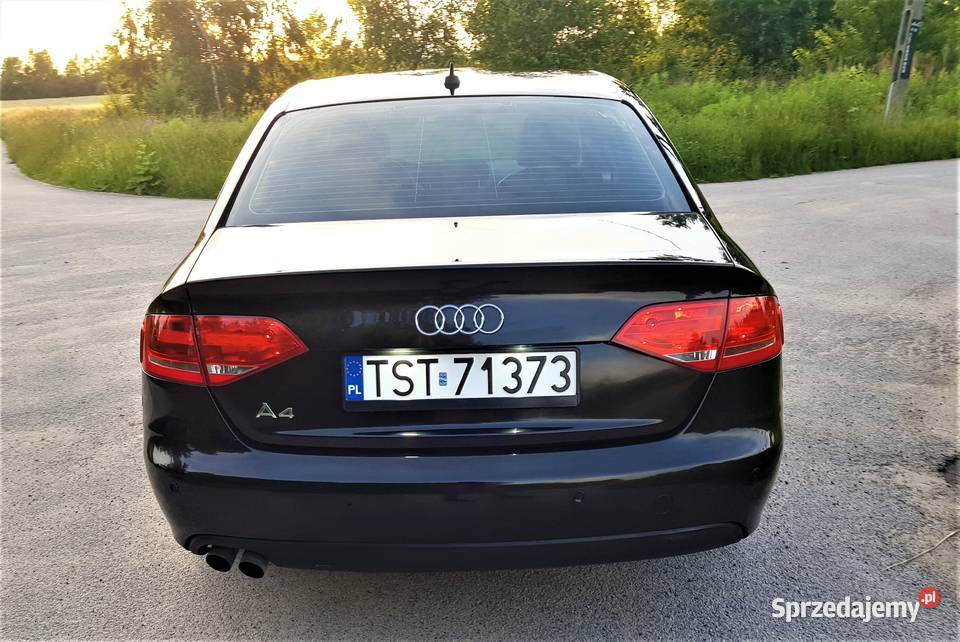 Audi A4 B8 Sedan 18 T 160 Dobrze wyposazony i Samochody osobowe Starachowice