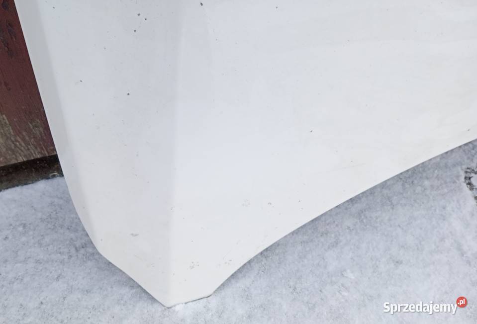 Renault Arkana maska pokrywa silnika