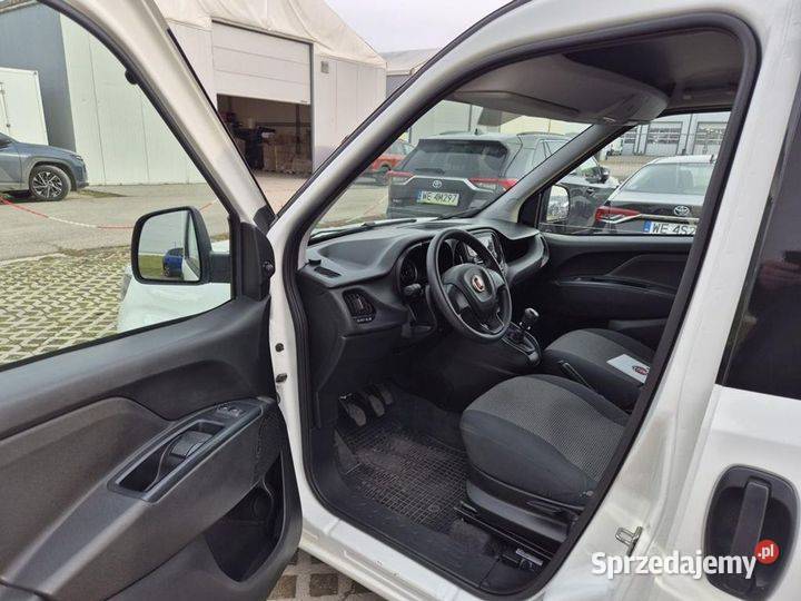 Fiat Doblo Kombi Maxi 16 Diesel 105 290Nm 2020 mazowieckie Warszawa