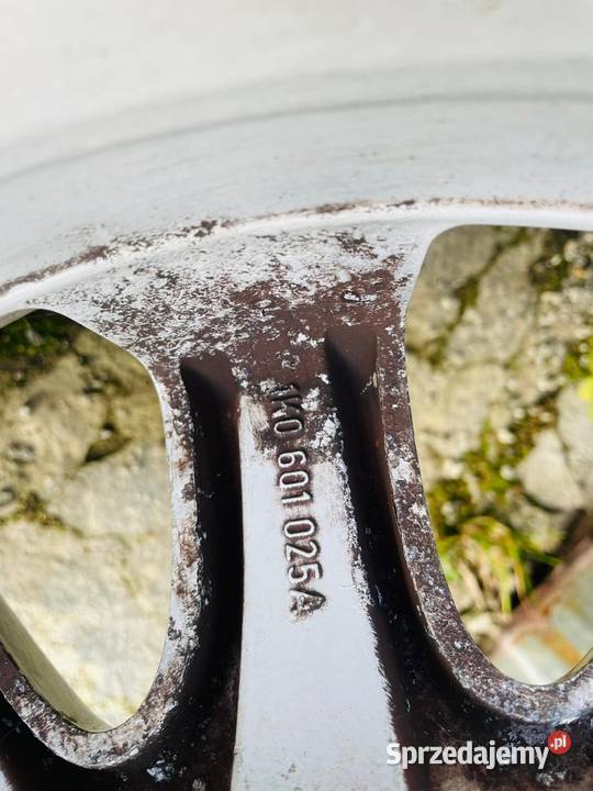 Koła zimowe Golf V 5x112 dolnośląskie Strzegom