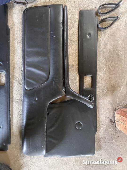 Tapicerka drzwi przednich bmw e24 cs2 osobowe