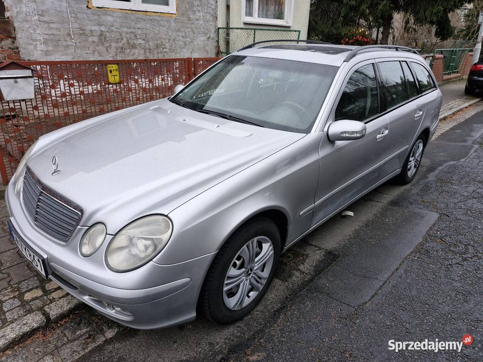 Mercedes W211 18 benzyna gaz Kompressor aluminiowe felgi Wrocław