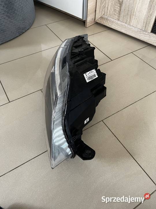 Seat Toledo lampa przód prawa full led podkarpackie