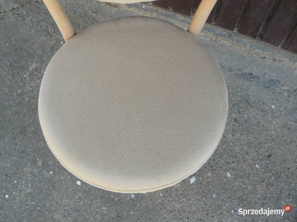 Stare krzesła gięte sprzedam