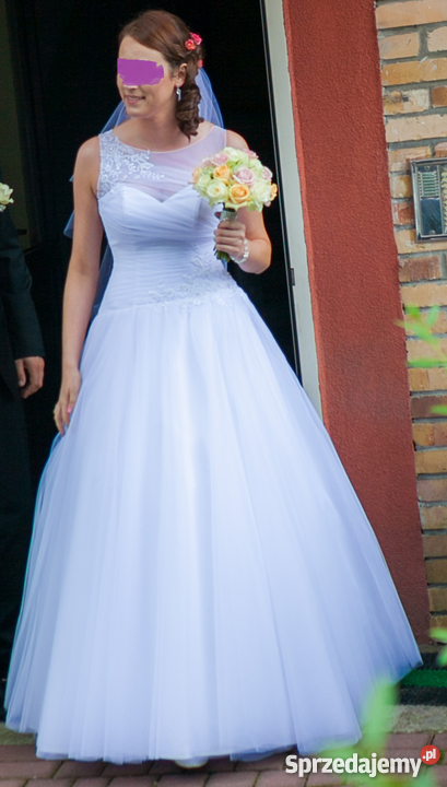 Suknia ślubna La Lucienne model KENDRA r40 Linia "A" Goleniów