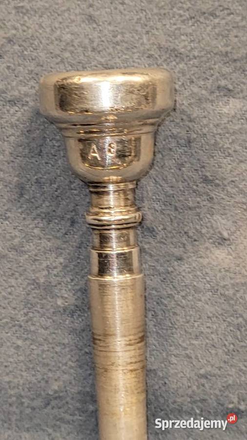 Trąbka Amati koncertową in B z obrotowymi śląskie Strumień