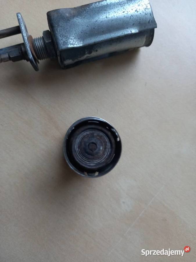 Mercedes W108 zapalniczka gniazdo zapalniczki osobowe Bukownica
