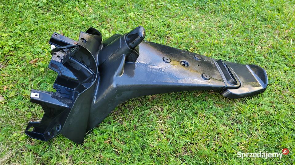 PIAGGIO CARNABY blotnik tylni tyl Piła