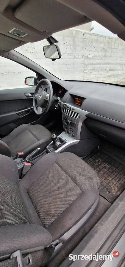 Opel astra 2009 14 gaz klimatyzacja sprawna grafitowy Bydgoszcz
