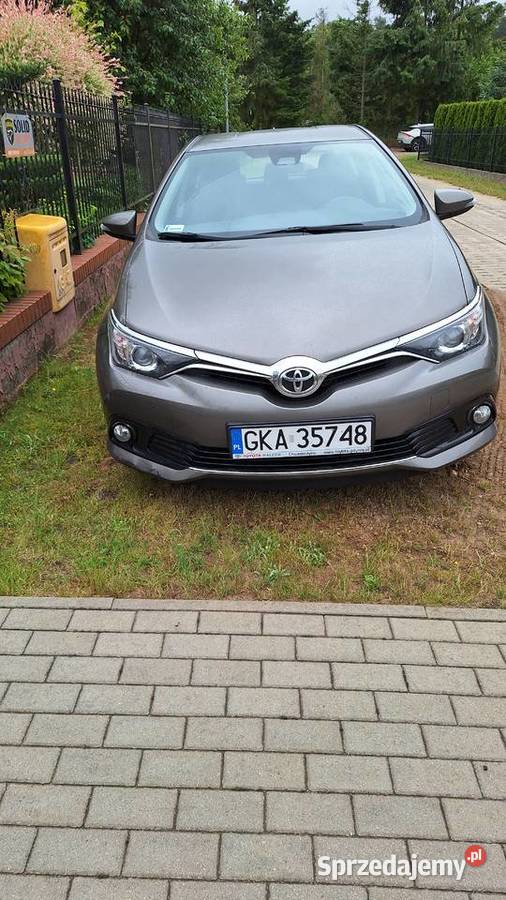 sprzedam samochód Toyota Auris z 2017r Auris sprzedam