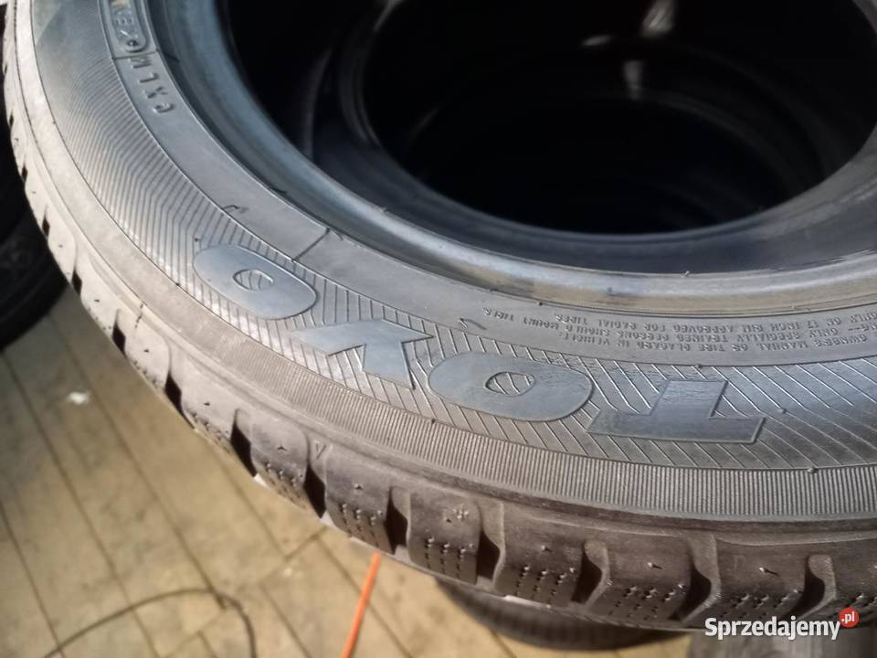 2x Opona UŻYWANA ZIMOWA 21555R17 TOYO 99 WYSYŁKA Zaścianki
