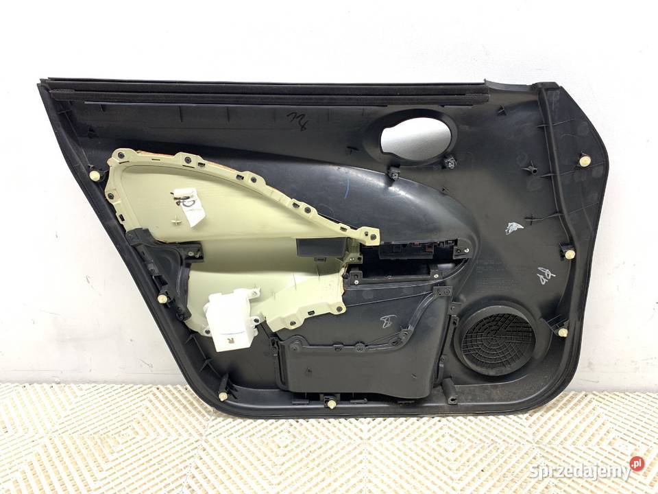 BOCZEK DRZWI PRAWY PRZÓD NISSAN JUKE F15 sprzedam