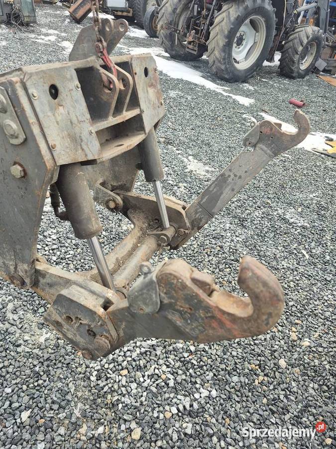 Tuz przedni podnosnik do traktora Renault innego Turek sprzedam