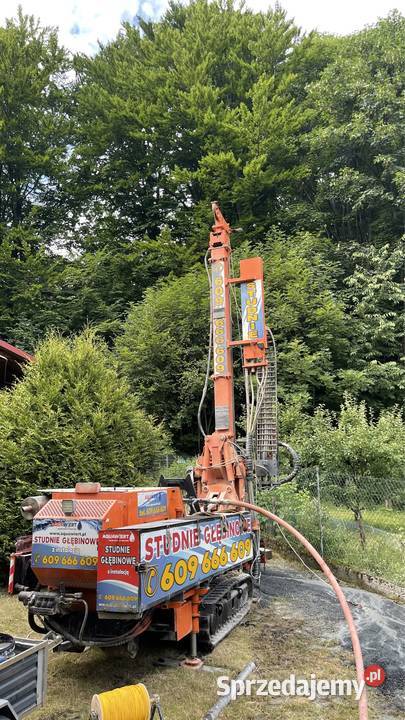 Wiercenie studni głębinowych z instalacją do Pozostałe usługi