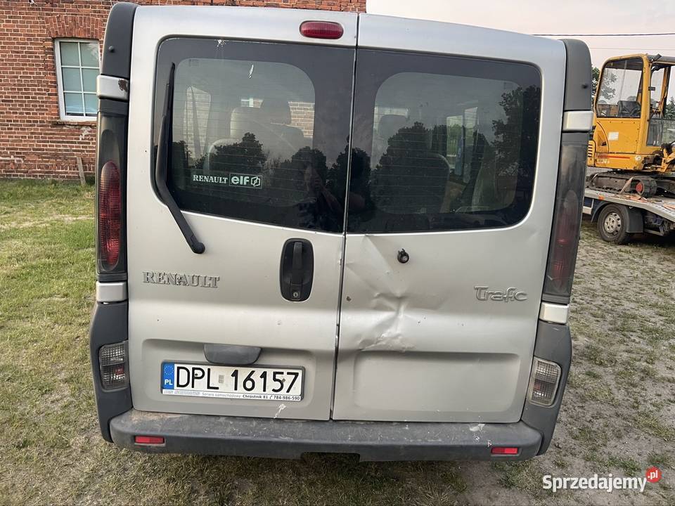 Trafić 19 6 biegów silnik bez rdzy 6 osób Orsk sprzedam