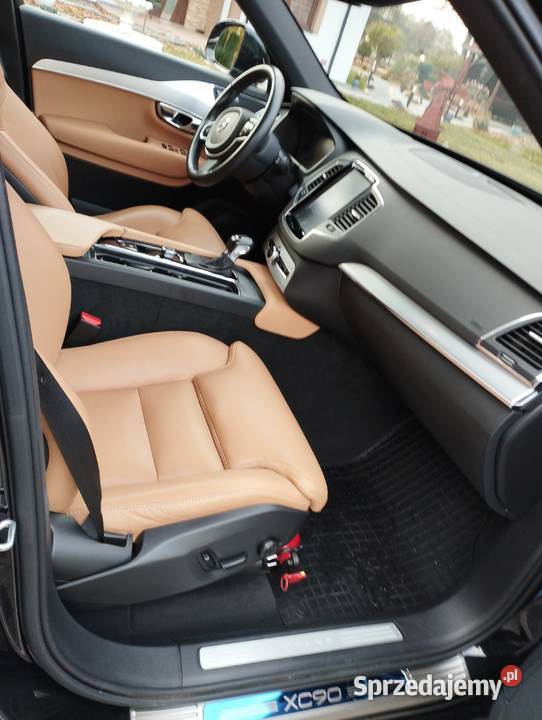 Volvo XC90 D4 2018r gniazdo SD Strzegowo