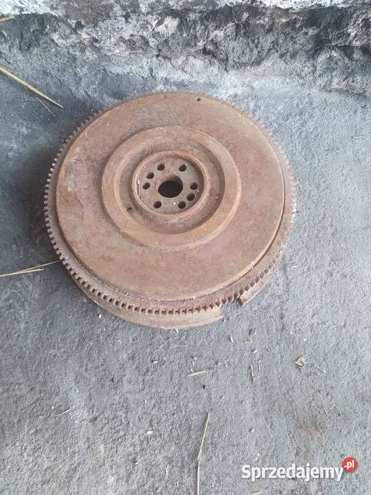 koło zamachowe ursus 330 Ursus Lubecko