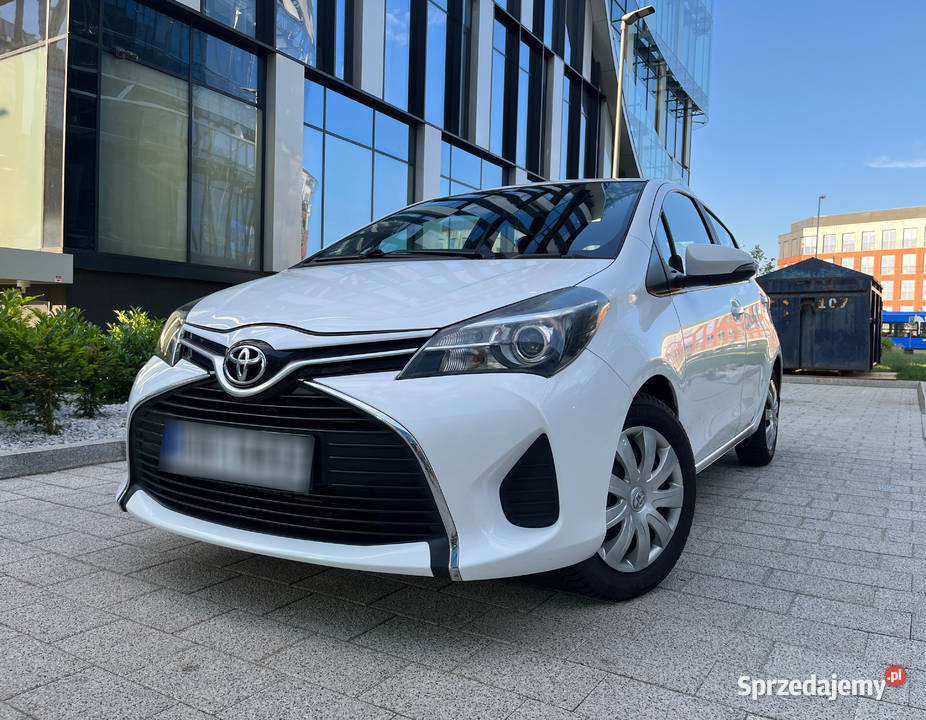 Toyota Yaris III Kamera Cofania 2016 rok Mały przebieg Ekonomiczna