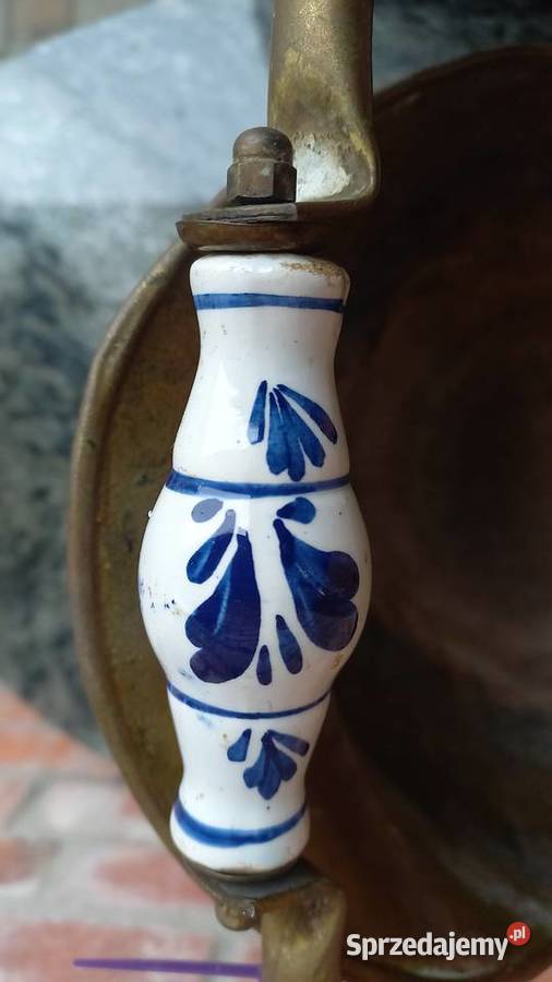 Pojemnik mosiężny z ceramiką Osłanka na doniczkę Gawroniec